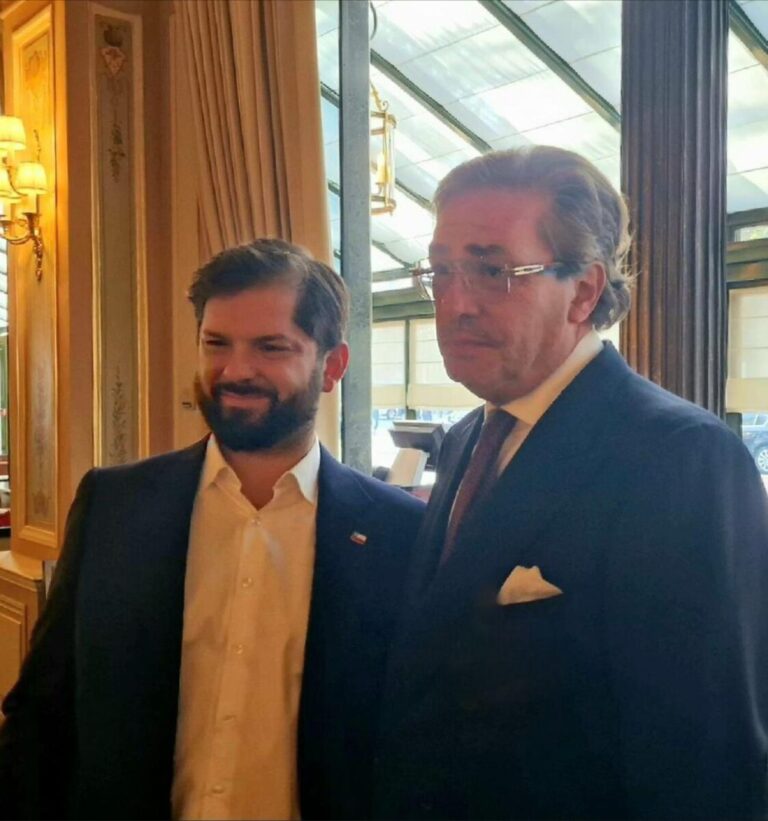 Daniel Layton meeting with Chilean President